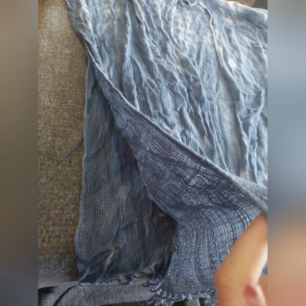 Vince‎ Camuto shawl/cover-up